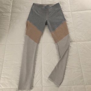 Outdoor Voices 7/8 Springs Leggings